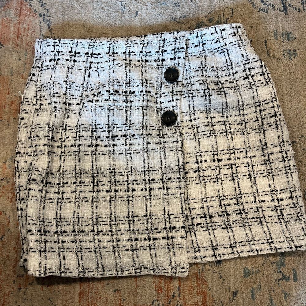 SHEIN tweed skirt size large